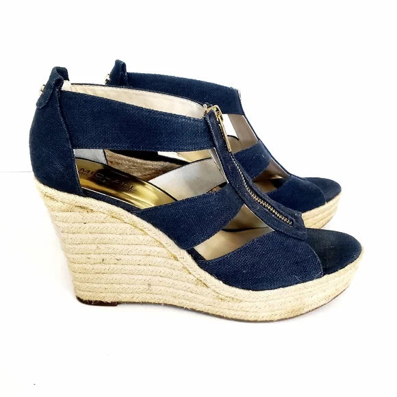 Michael Kors Denim Zipper-Up 4" Platform Wedge Shoe, Excellent Condition - Picture 7 of 10